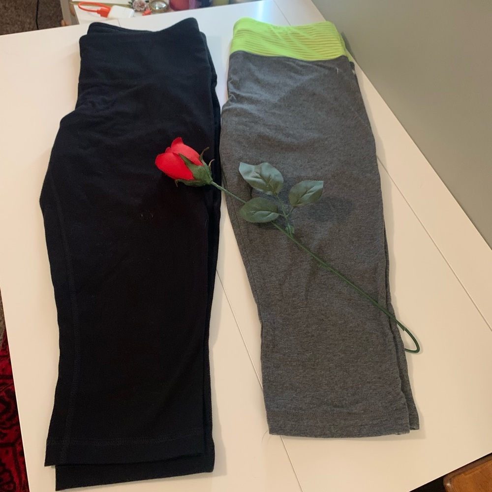 BUNDLE OF 2/Capri active leggings/Size M (8-10)
